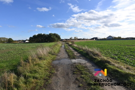 Działki budowlane 10-11 arów Niedoradz